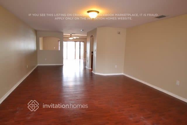 16244 SW 44th Ln in Miami, FL - Foto de edificio - Building Photo