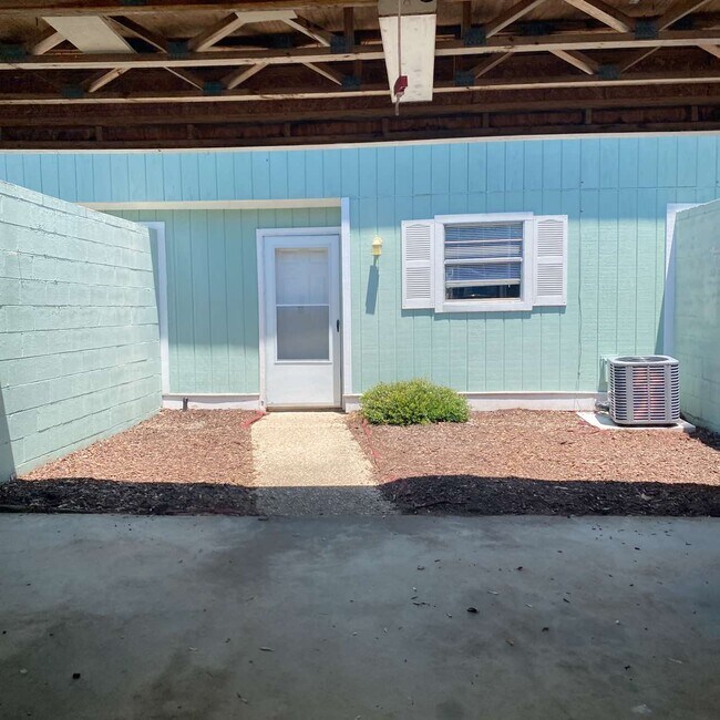 900 State Rd S-7-297 in Beaufort, SC - Building Photo - Building Photo