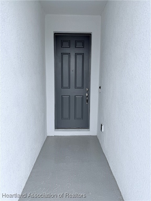 5285 Pebble Beach Dr in Sebring, FL - Building Photo - Building Photo