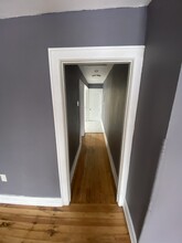 916 W Lovell St, Unit #5 in Kalamazoo, MI - Building Photo - Building Photo