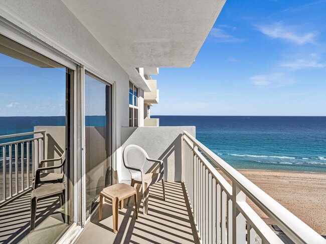 4505 S Ocean Blvd in Highland Beach, FL - Building Photo - Building Photo