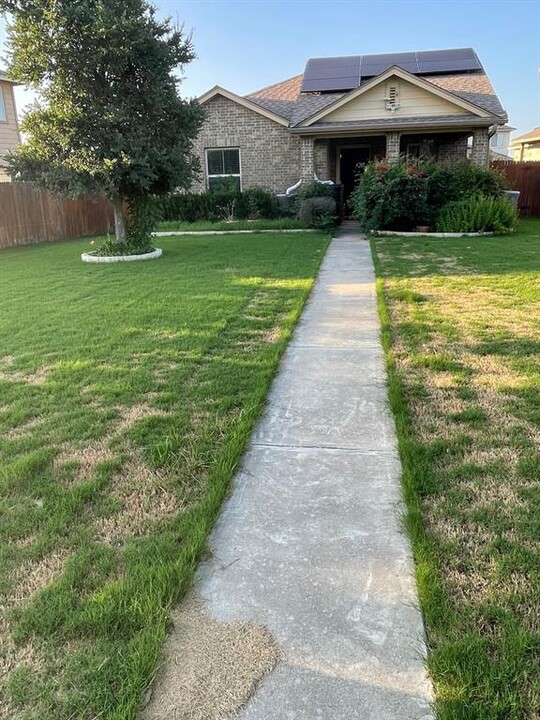 612 Palo Duro Loop in Round Rock, TX - Building Photo