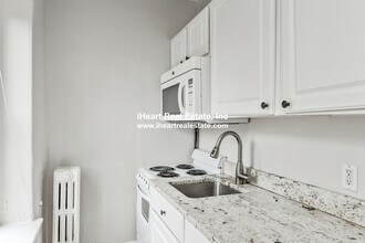 47 S Russell St, Unit 4 in Boston, MA - Building Photo - Building Photo