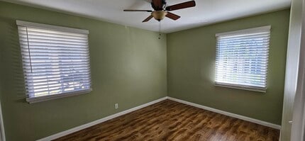 6916 Murietta Ave in Van Nuys, CA - Building Photo - Building Photo