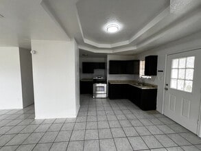 5105 Villa Bonita St in Brownsville, TX - Building Photo - Building Photo