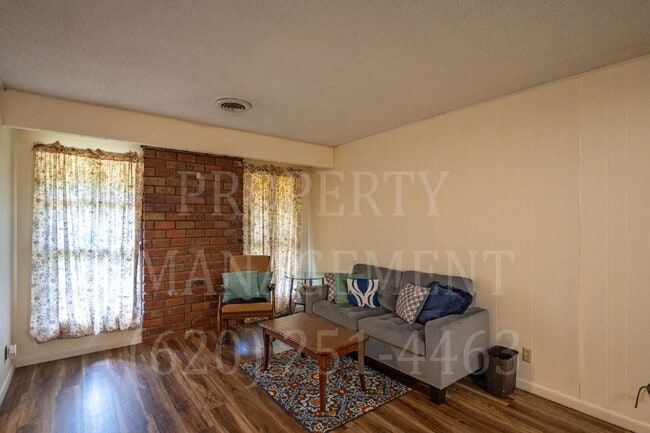 701 Beech St in Coffeyville, KS - Building Photo - Building Photo