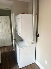 5921 McCallum St in Philadelphia, PA - Building Photo - Building Photo