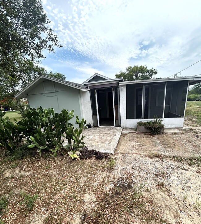 property at 1319 S Mt Homer Rd