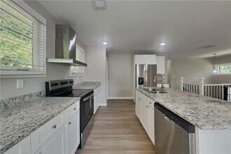 2460 Wagon Trce in Duluth, GA - Building Photo - Building Photo