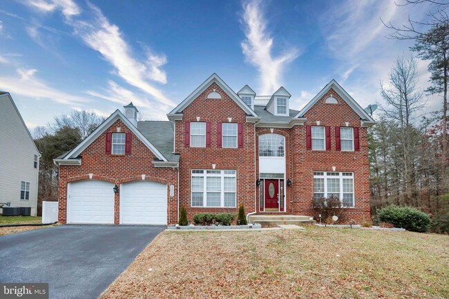 property at 9906 Farm Pond Rd
