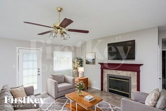 433 Asbury Dr, Unit 6C in Saginaw, TX - Building Photo - Building Photo