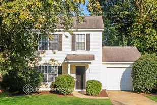 5222 Tresham Ct in Charlotte, NC - Building Photo