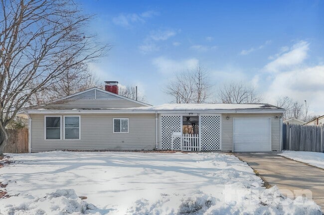 property at 21 Barberry Ln