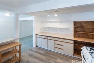 1406 Wilhelmina Rise in Honolulu, HI - Building Photo - Building Photo