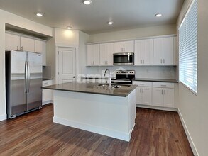 7668 Mardale Ln in Colorado Springs, CO - Building Photo - Building Photo