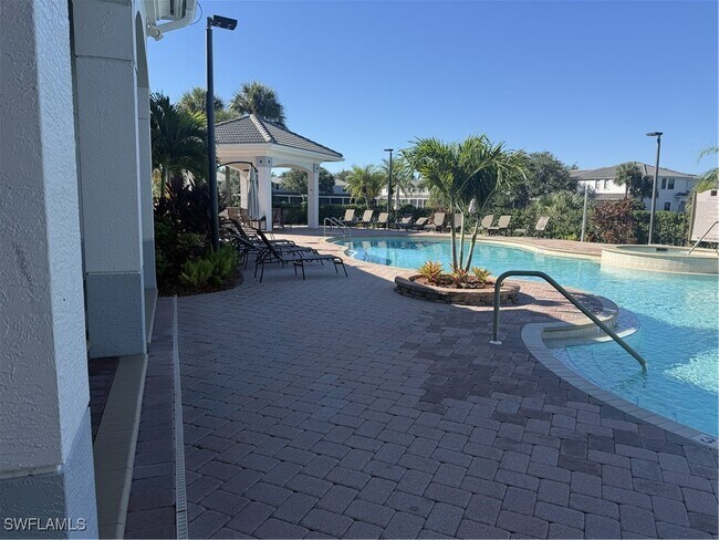 15155 Summit Pl Cir in Naples, FL - Building Photo - Building Photo