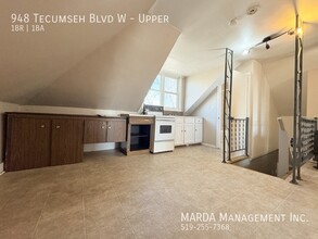948 Tecumseh Blvd W in Windsor, ON - Building Photo - Building Photo