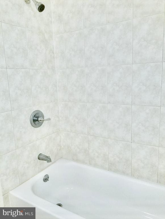 805 Brooks Ln in Baltimore, MD - Building Photo - Building Photo