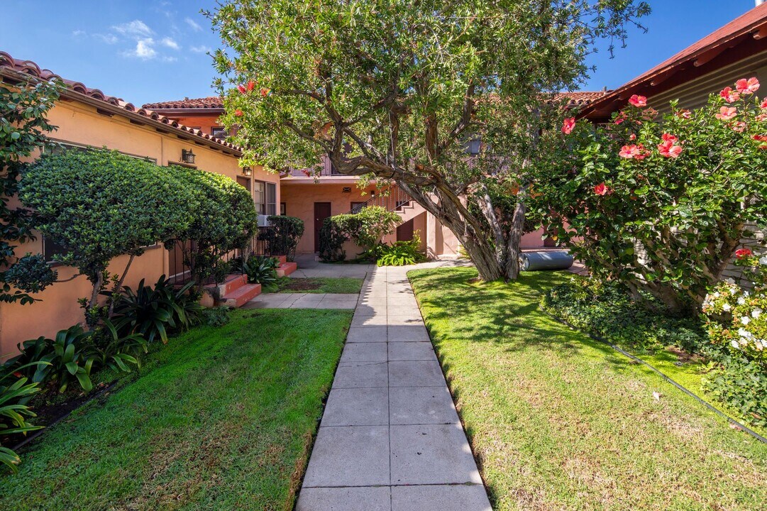 3760 10th Ave in San Diego, CA - Building Photo