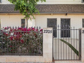 2205 N 9th Ave in Tucson, AZ - Building Photo - Building Photo