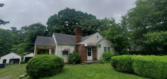 property at 4010 Reich St