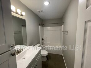 146 Henry Rd in Goodlettsville, TN - Building Photo - Building Photo