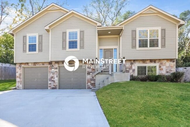 property at 18601 E 20th St Ct S