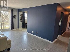 26-326 Pearl St in Smiths Falls, ON - Building Photo - Building Photo