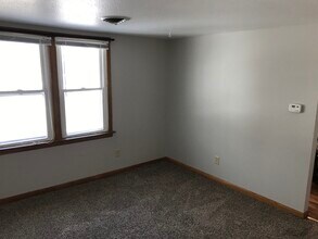 2346 W 38th St in Erie, PA - Building Photo - Building Photo
