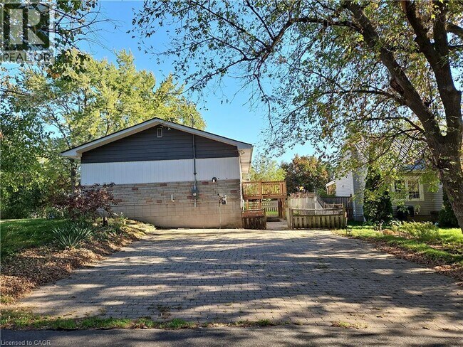 11 Prince St in Kitchener, ON - Building Photo - Building Photo