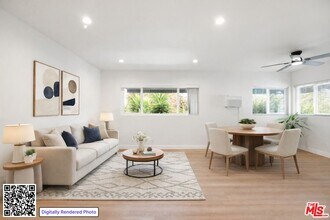 8440 Willoughby Ave in Los Angeles, CA - Building Photo - Building Photo