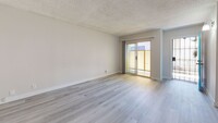 706 S Fir Ave in Inglewood, CA - Foto de edificio - Interior Photo