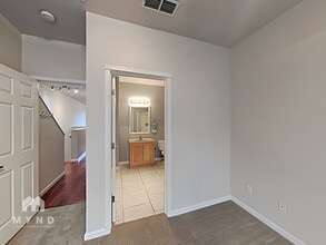 425 Harriet Ln in West Sacramento, CA - Building Photo - Building Photo