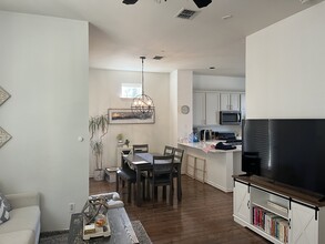 4050 McKinney Ave in Dallas, TX - Building Photo - Building Photo