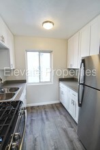 206 Fir St in San Diego, CA - Building Photo - Building Photo