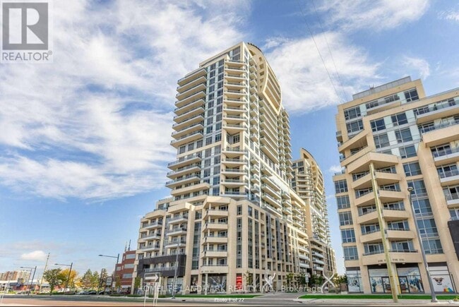 9205-9205 Yonge St