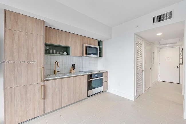 property at 159 NE 6th St