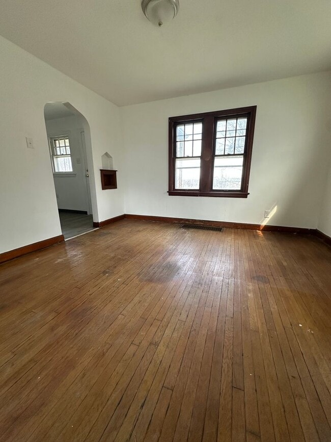 3305 Sunset Blvd in Steubenville, OH - Building Photo - Building Photo