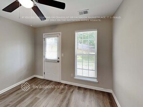 5000 Buckeye Pl in Atlanta, GA - Building Photo - Building Photo