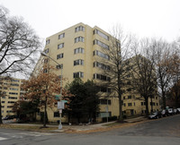 4600 Connecticut Ave NW in Washington, DC - Building Photo - Building Photo