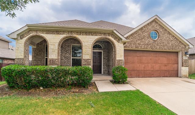 122 Eagle Feather Rd in Waxahachie, TX - Building Photo - Building Photo