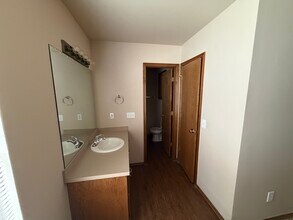 2805 SE 89th Ter in Moore, OK - Building Photo - Building Photo