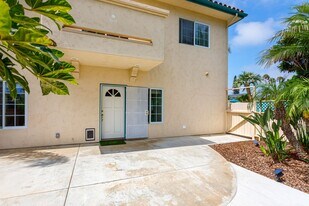 2020 Fire Mountain Dr in Oceanside, CA - Building Photo