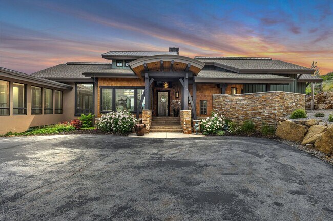 2689 N River Meadows Dr in Midway, UT - Building Photo - Building Photo