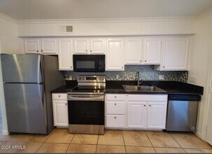 3445 N 36th St in Phoenix, AZ - Building Photo - Building Photo