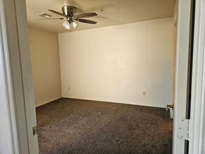16033 N 25th St, Unit 1111 in Phoenix, AZ - Building Photo - Building Photo