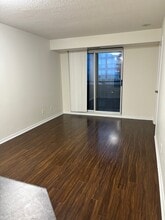 155 Beecroft Rd in Toronto, ON - Building Photo - Building Photo