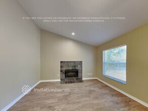 1688 Sweetwater W Cir in Apopka, FL - Foto de edificio - Building Photo