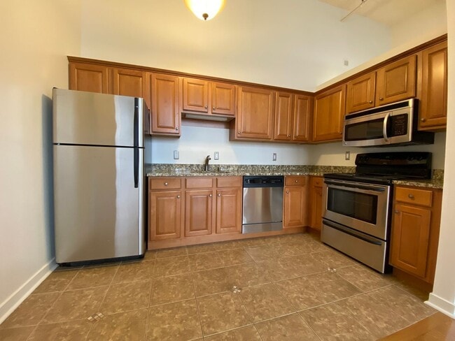 property at 5850 Centre Ave