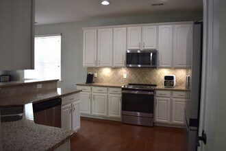 13618 Delstone Dr in Huntersville, NC - Building Photo - Building Photo
